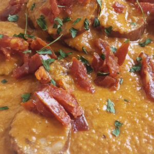 Saucisse de Montbéliard façon Rougail