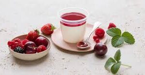 Pana Cotta et coulis de fruits rouges